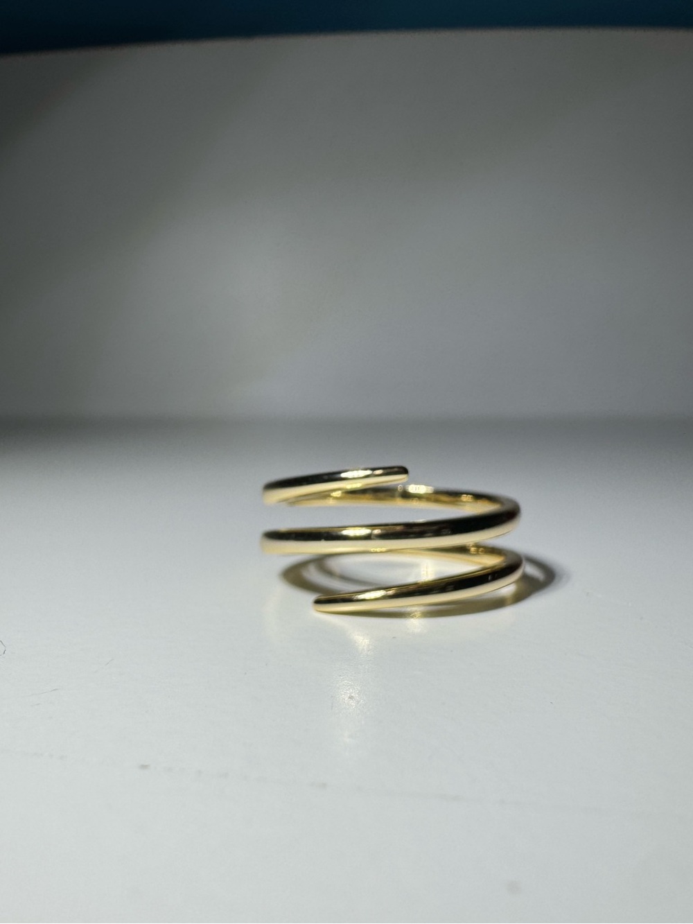 Elegant Gold-Tone Spiral Wrap Ring